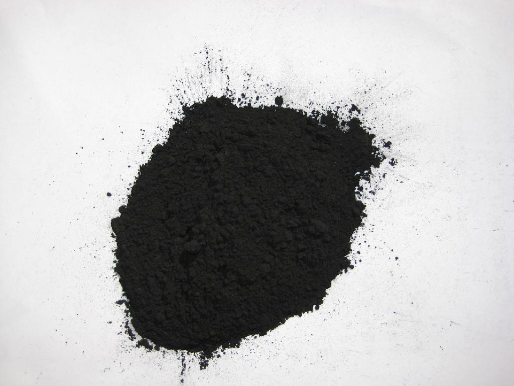 生活用活性炭是利用它的物理特性来过滤空气和水